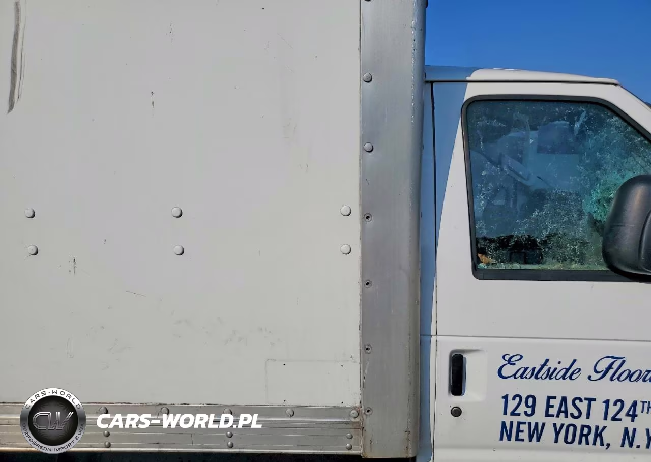 2010 Ford E350 Box Truck VIN:1FDSS3HL9ADA83596 - 11
