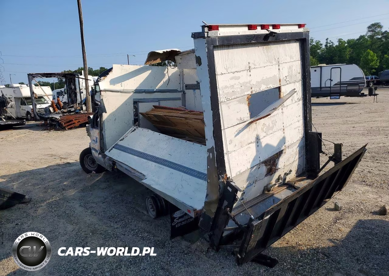 2010 Ford E350 Box Truck VIN:1FDSS3HL9ADA83596 - 2