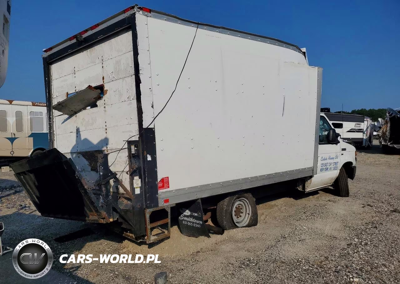 2010 Ford E350 Box Truck VIN:1FDSS3HL9ADA83596 - 3