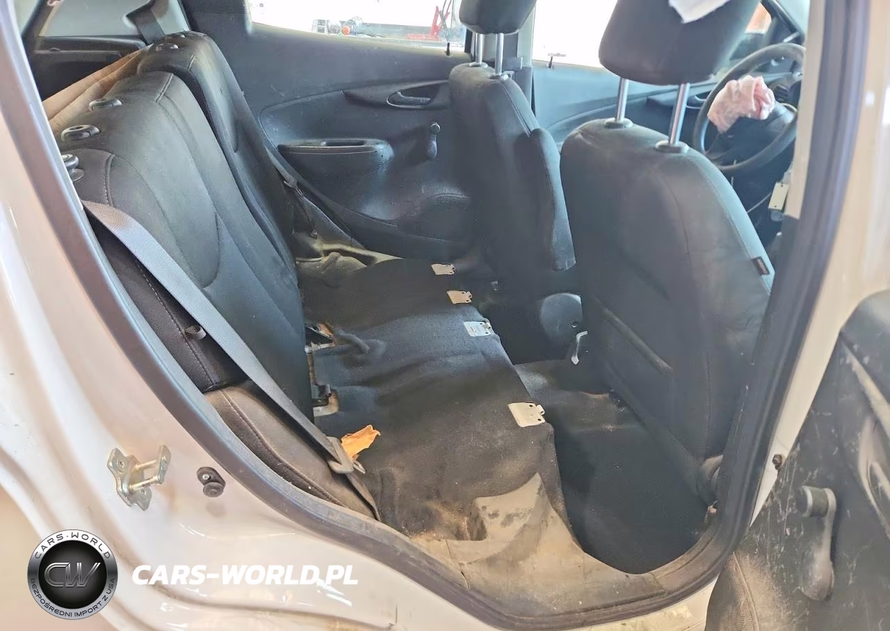 2018 Chevrolet Spark Ls VIN:KL8CB6SA5JC423701 - 10
