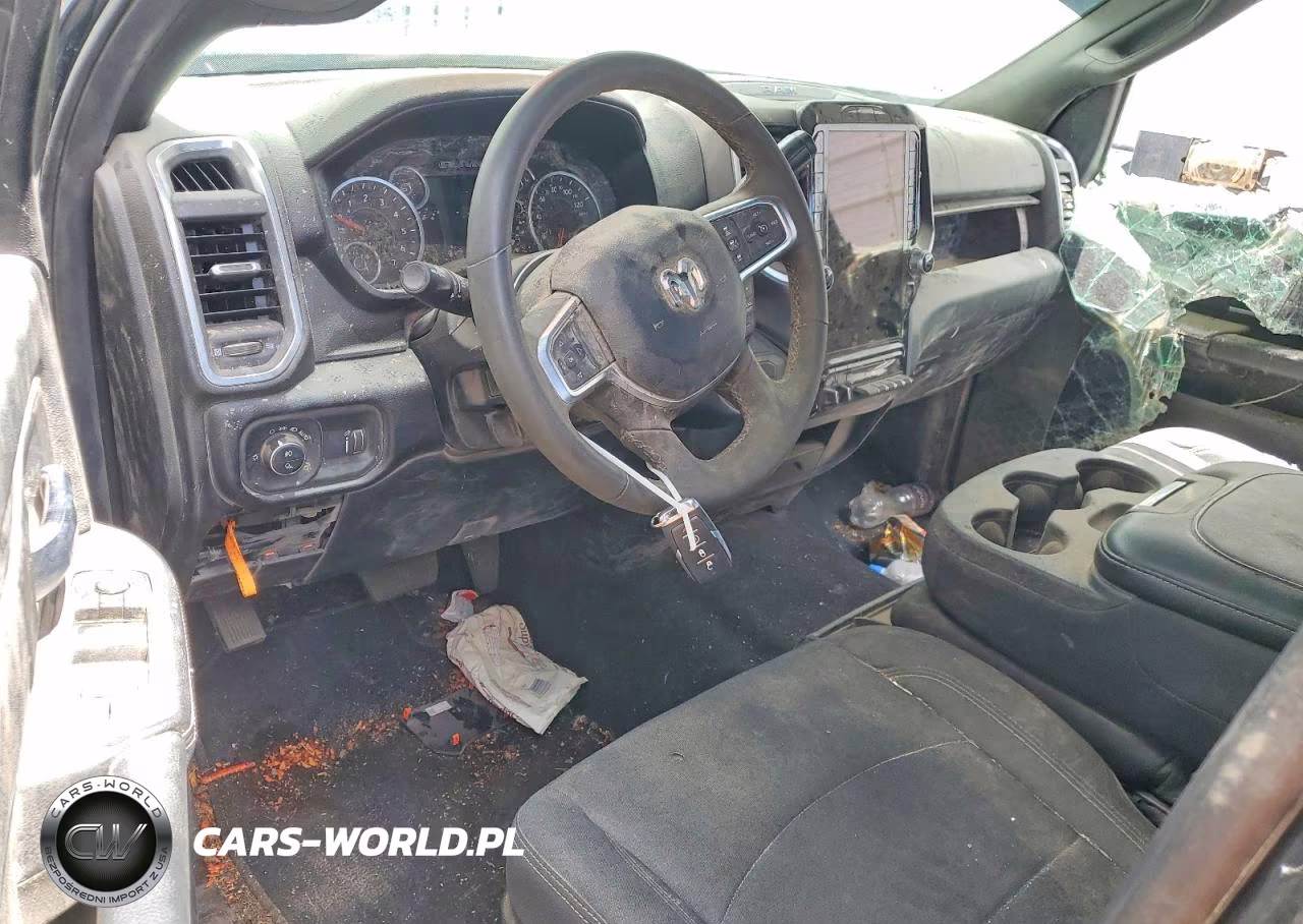 2026 Ram 2500 Big Horn VIN:3C6UR5DJ4TG198810 - 16