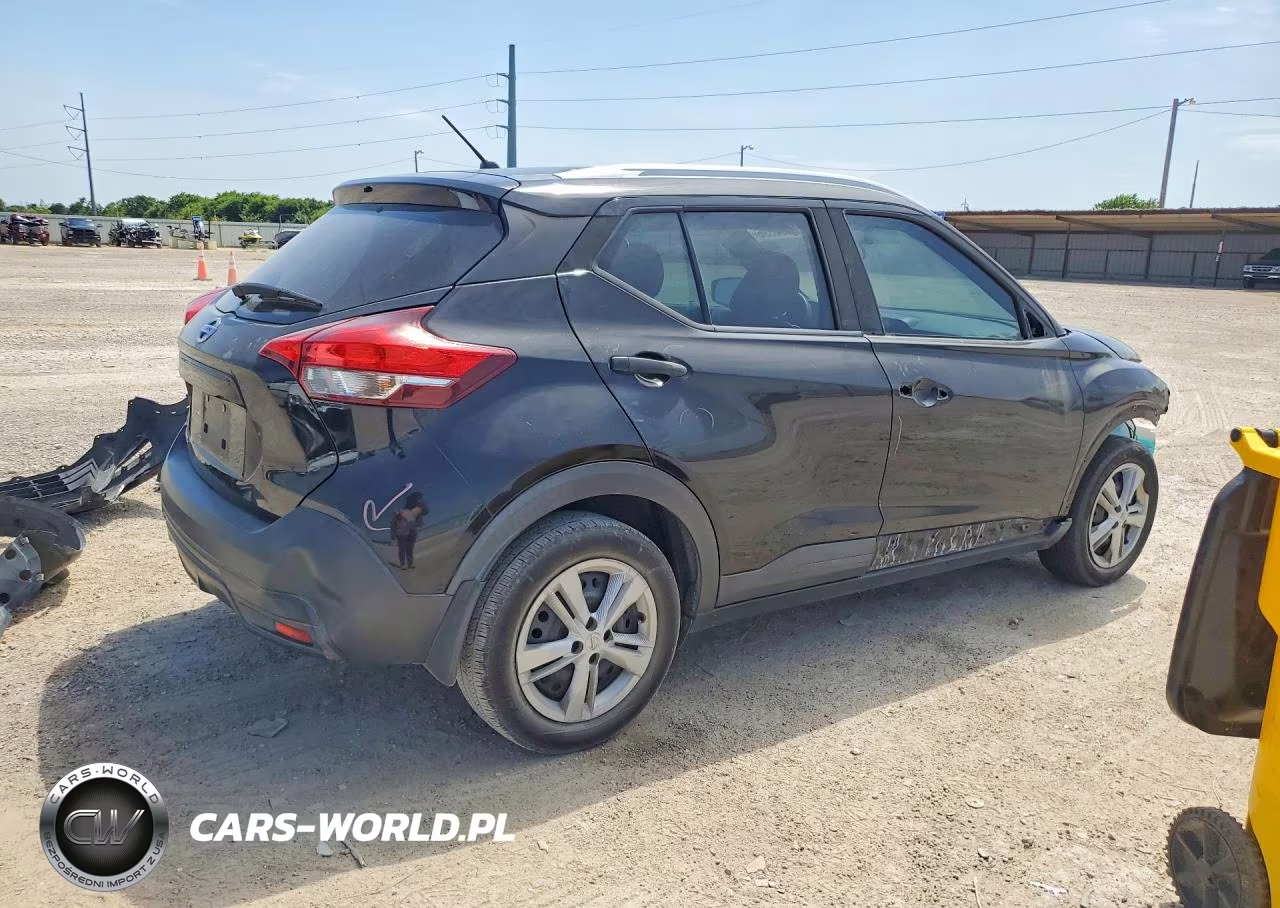 2018 Nissan Kicks S VIN:3N1CP5CU8JL514772 - 3