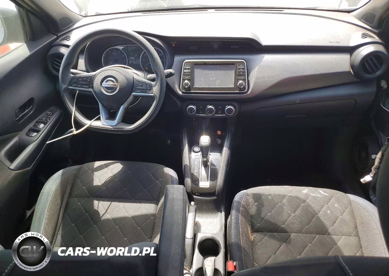 2018 Nissan Kicks S VIN:3N1CP5CU8JL514772 - 8