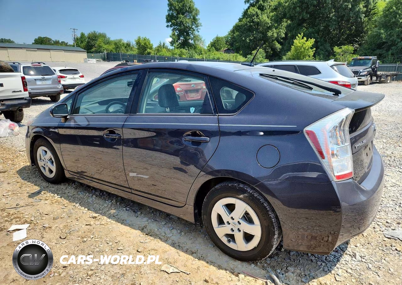 2011 Toyota Prius Four VIN:JTDKN3DU0B5343843 - 2