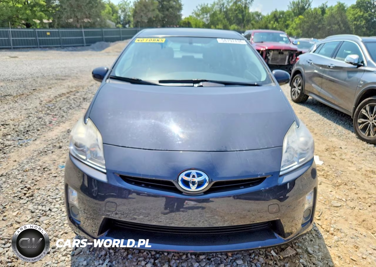 2011 Toyota Prius Four VIN:JTDKN3DU0B5343843 - 5