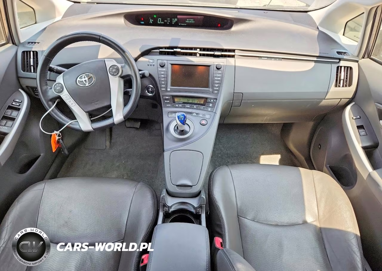 2011 Toyota Prius Four VIN:JTDKN3DU0B5343843 - 8