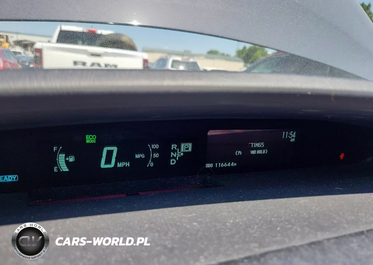 2011 Toyota Prius Four VIN:JTDKN3DU0B5343843 - 9