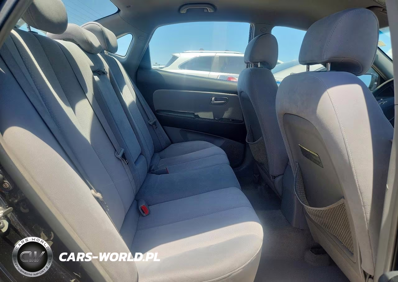2007 Hyundai Elantra Gls VIN:KMHDU46D97U084695 - 10
