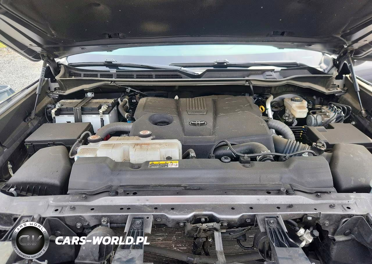 2025 Toyota Tundra Sr5 VIN:5TFLA5DB0SX284677 - 11