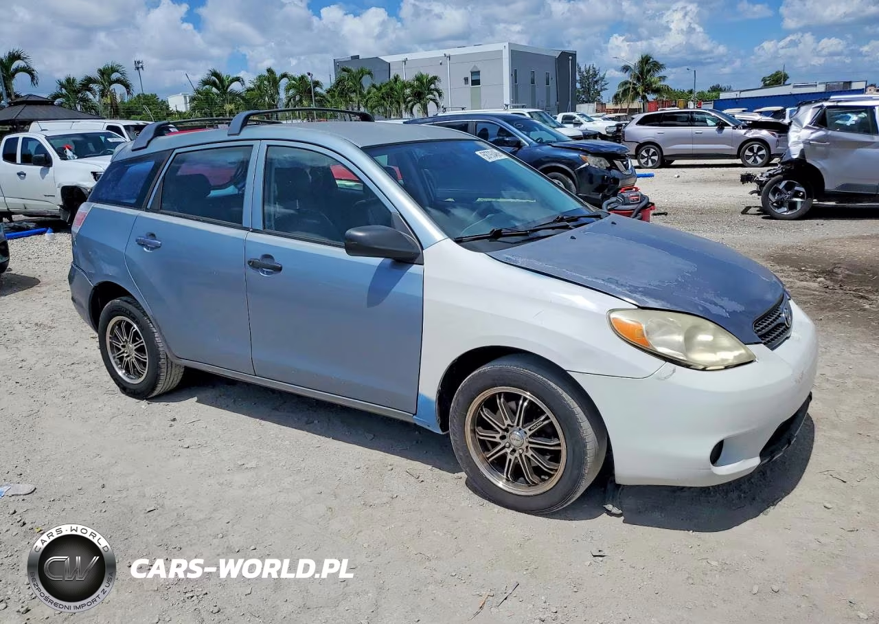 2006 Toyota Matrix Base VIN:2T1LR32E36C557674 - 4