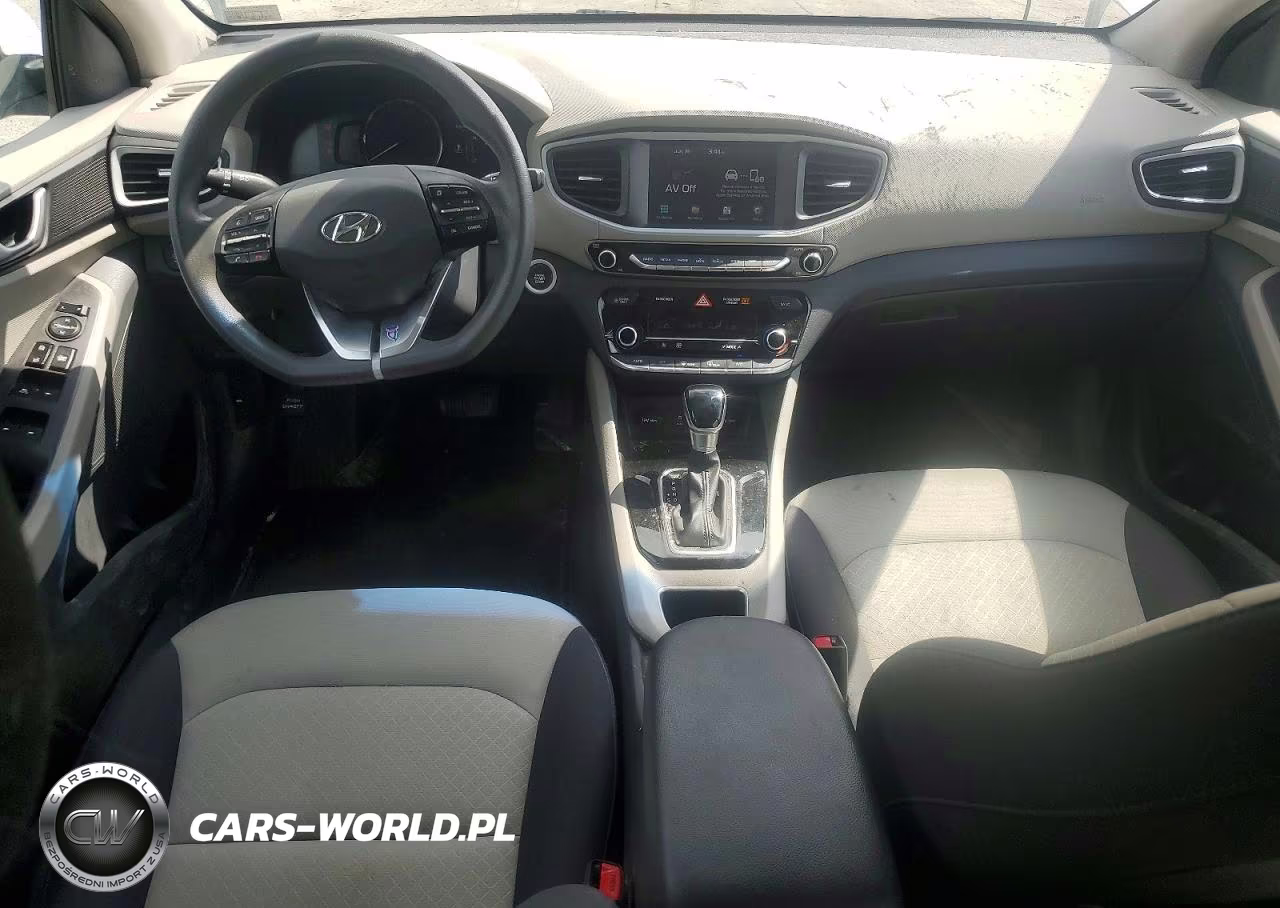 2017 Hyundai Ioniq Blue VIN:KMHC65LC7HU024620 - 8