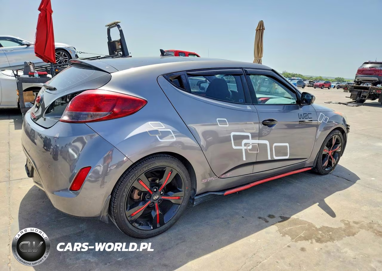 2012 Hyundai Veloster Base VIN:KMHTC6AD6CU081782 - 3
