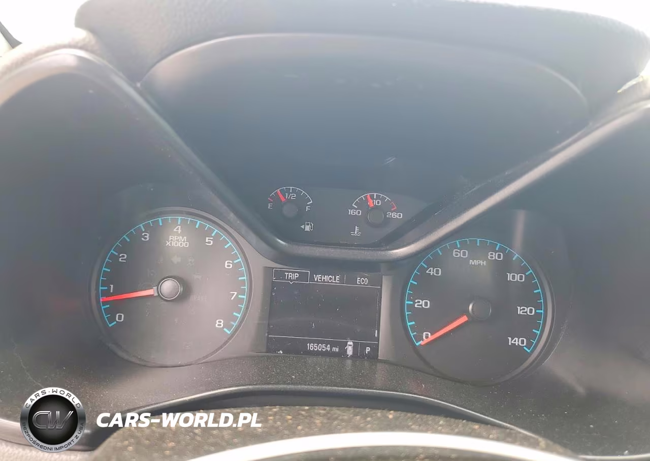 2018 Chevrolet Colorado VIN:1GCHSBEN1J1268497 - 9