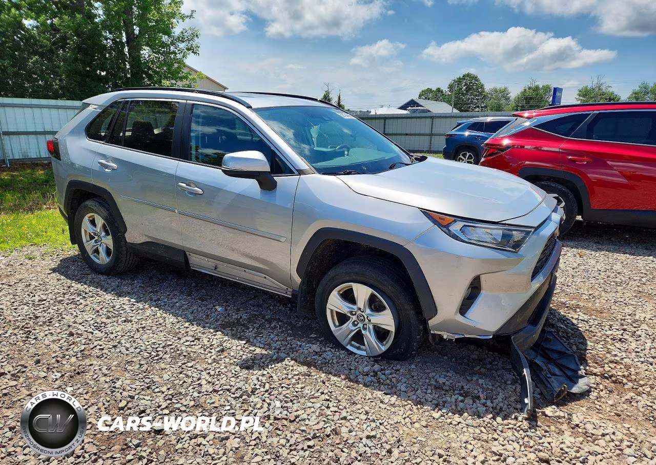 2019 Toyota Rav4 Xle VIN:2T3P1RFV0KW058658 - 4