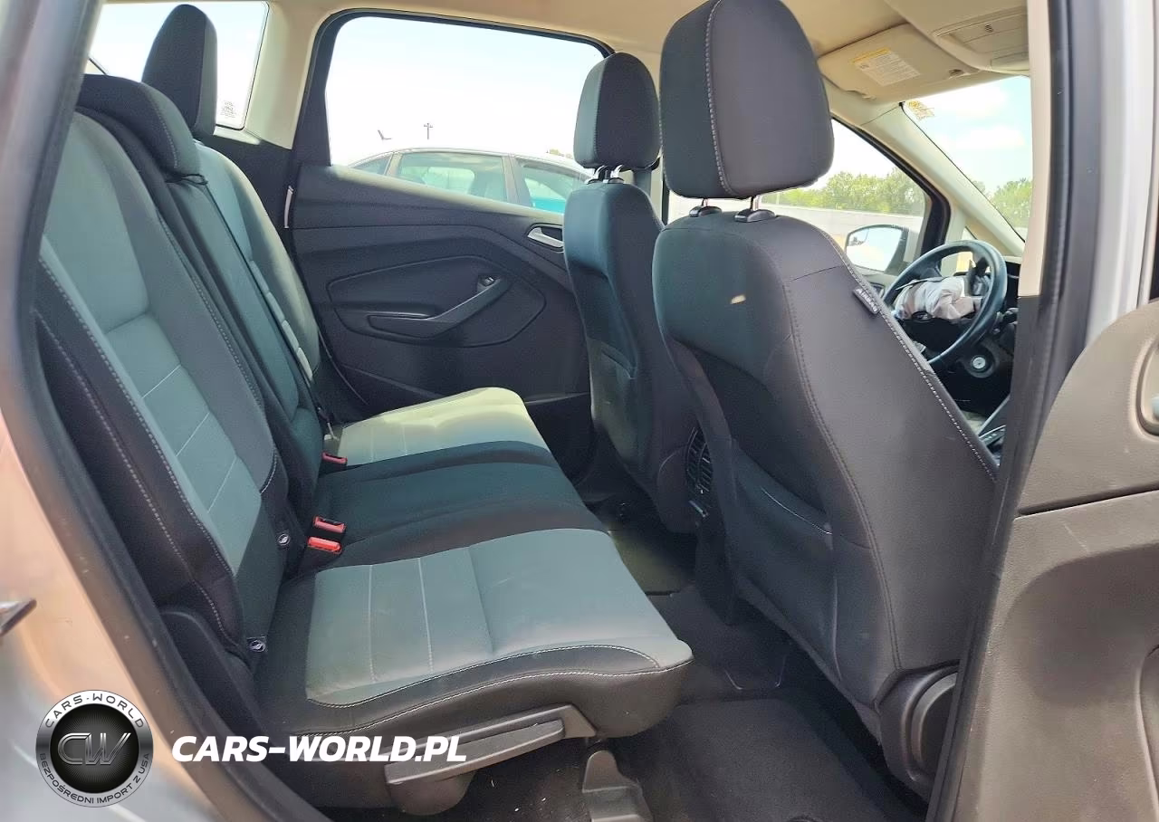 2016 Ford C-Max Se VIN:1FADP5AU3GL101592 - 10
