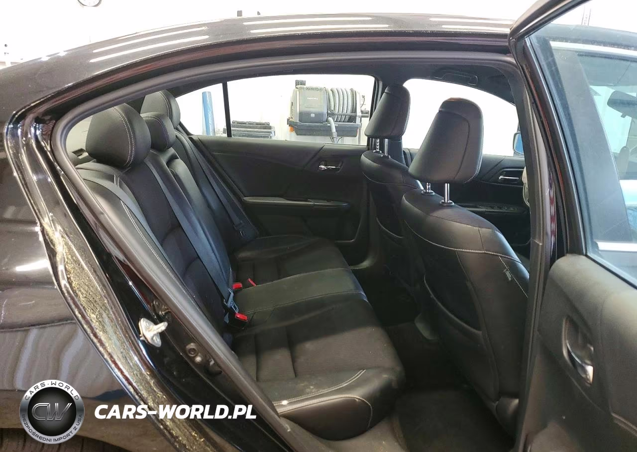 2016 Honda Accord Sport VIN:1HGCR2F53GA015163 - 10