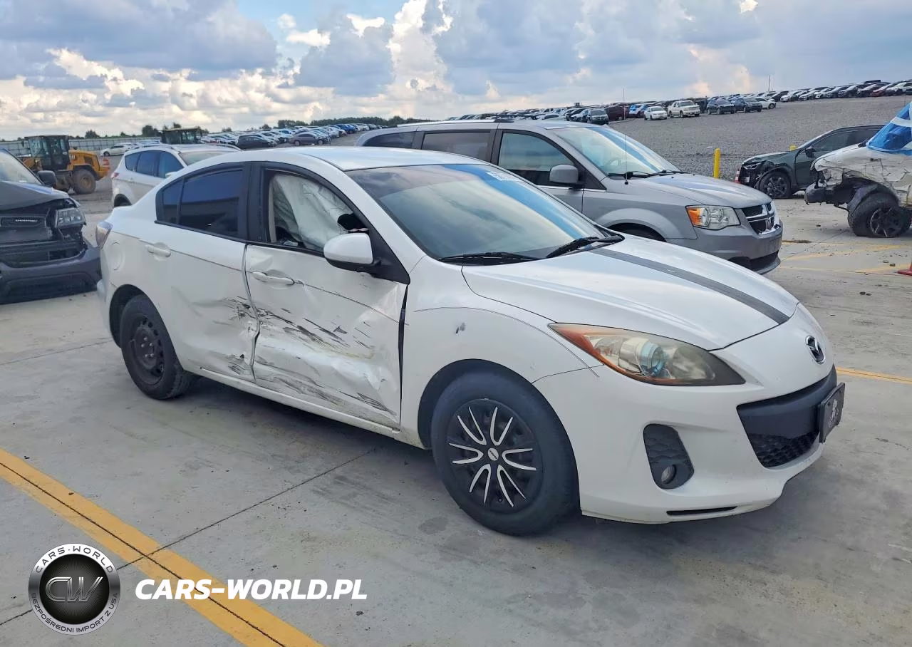 2013 Mazda Mazda 3 VIN:JM1BL1U77D1718240 - 4