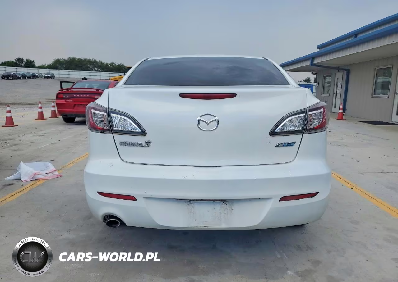 2013 Mazda Mazda 3 VIN:JM1BL1U77D1718240 - 6