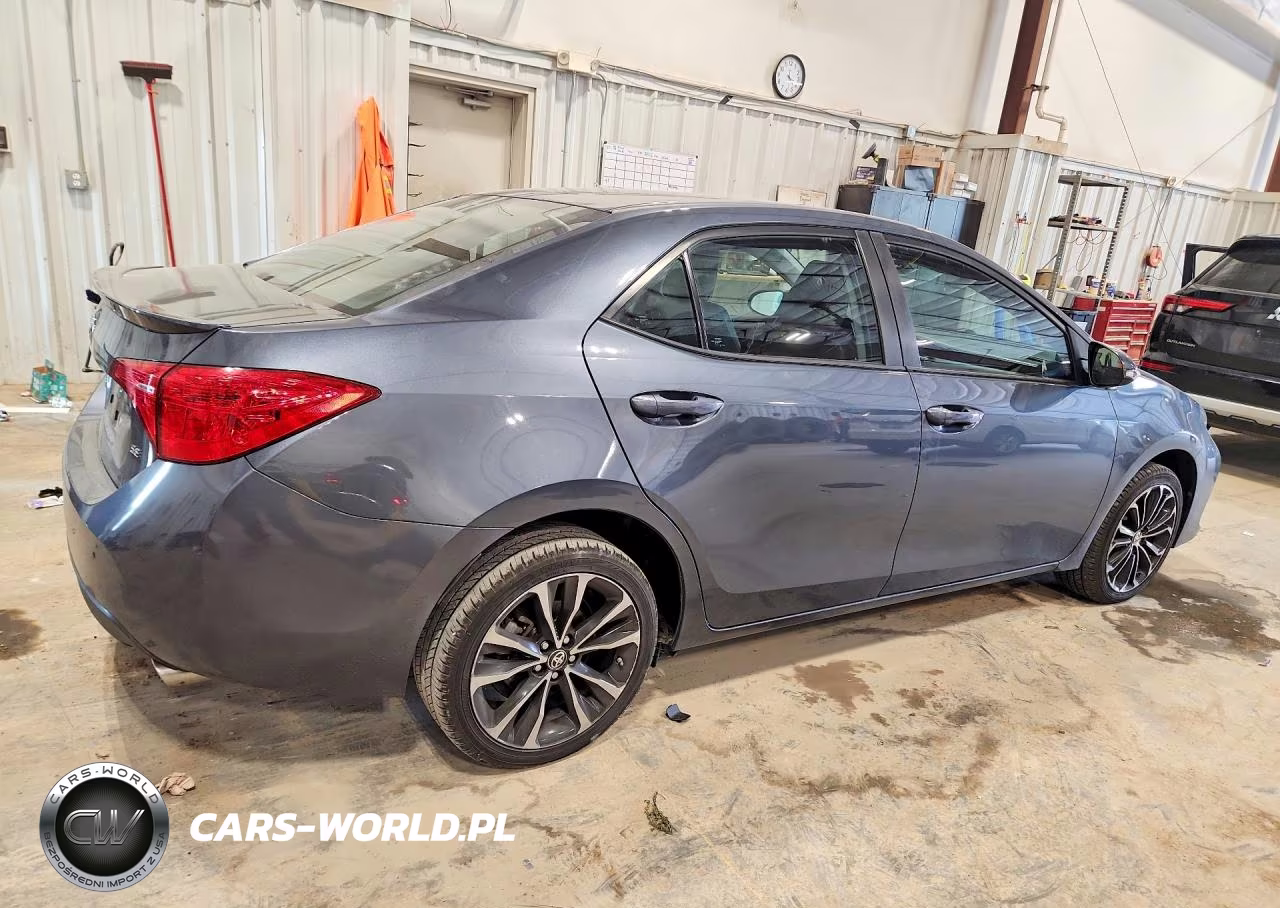 2018 Toyota Corolla Se VIN:2T1BURHEXJC017199 - 3