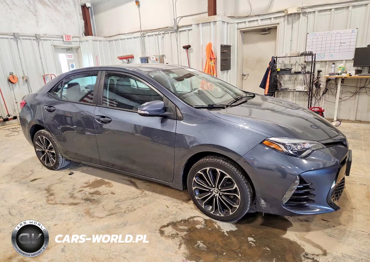 2018 Toyota Corolla Se VIN:2T1BURHEXJC017199 - 4