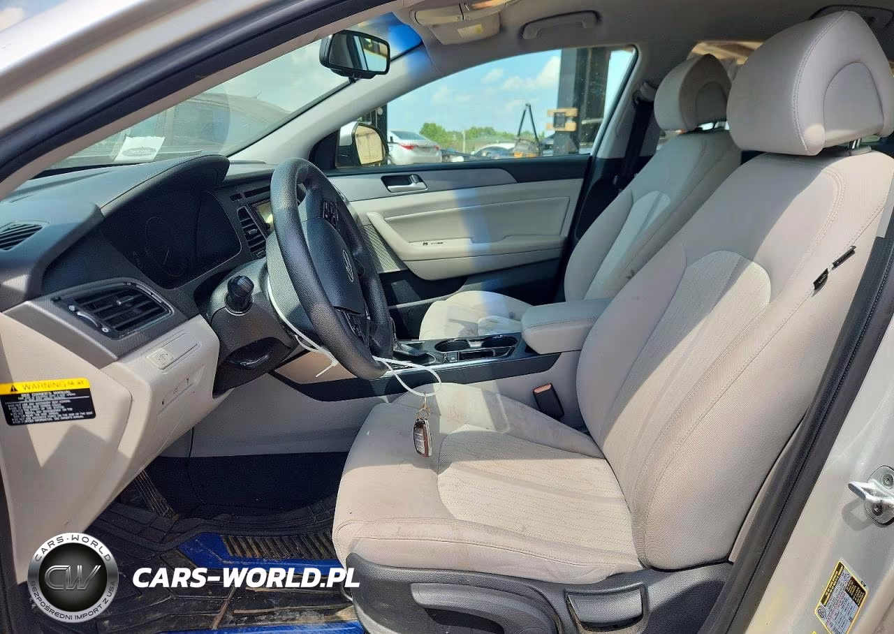 2016 Hyundai Sonata Hybrid Se VIN:KMHE24L11GA028210 - 7