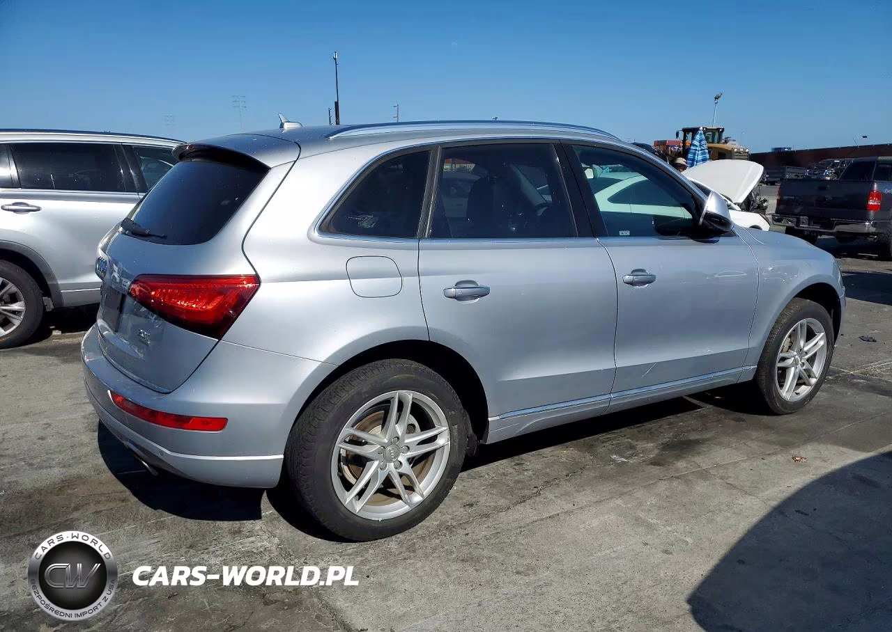2016 Audi Q5 Premium Plus VIN:WA1L2AFP6GA031379 - 3