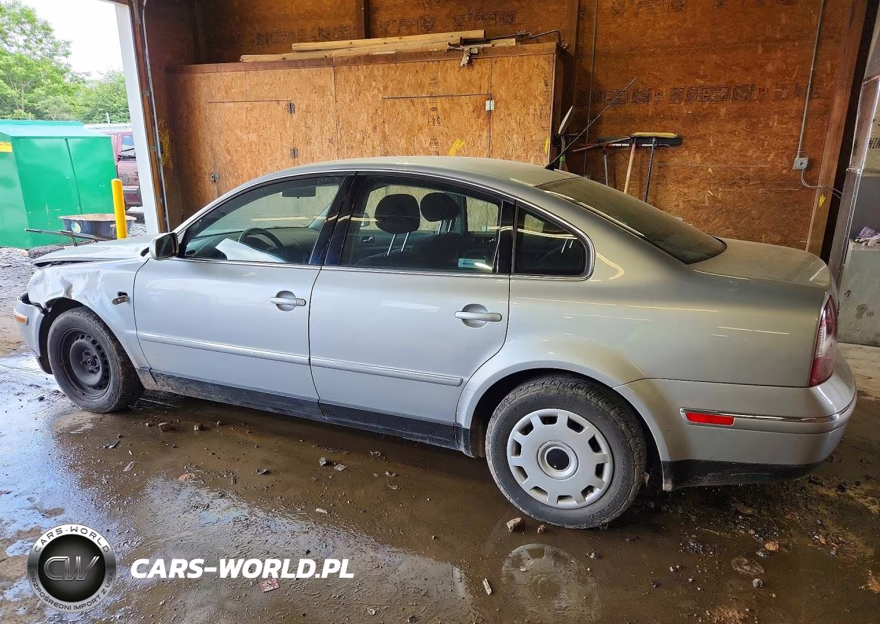2002 Volkswagen Passat Gls VIN:WVWPD63BX2P349129 - 2
