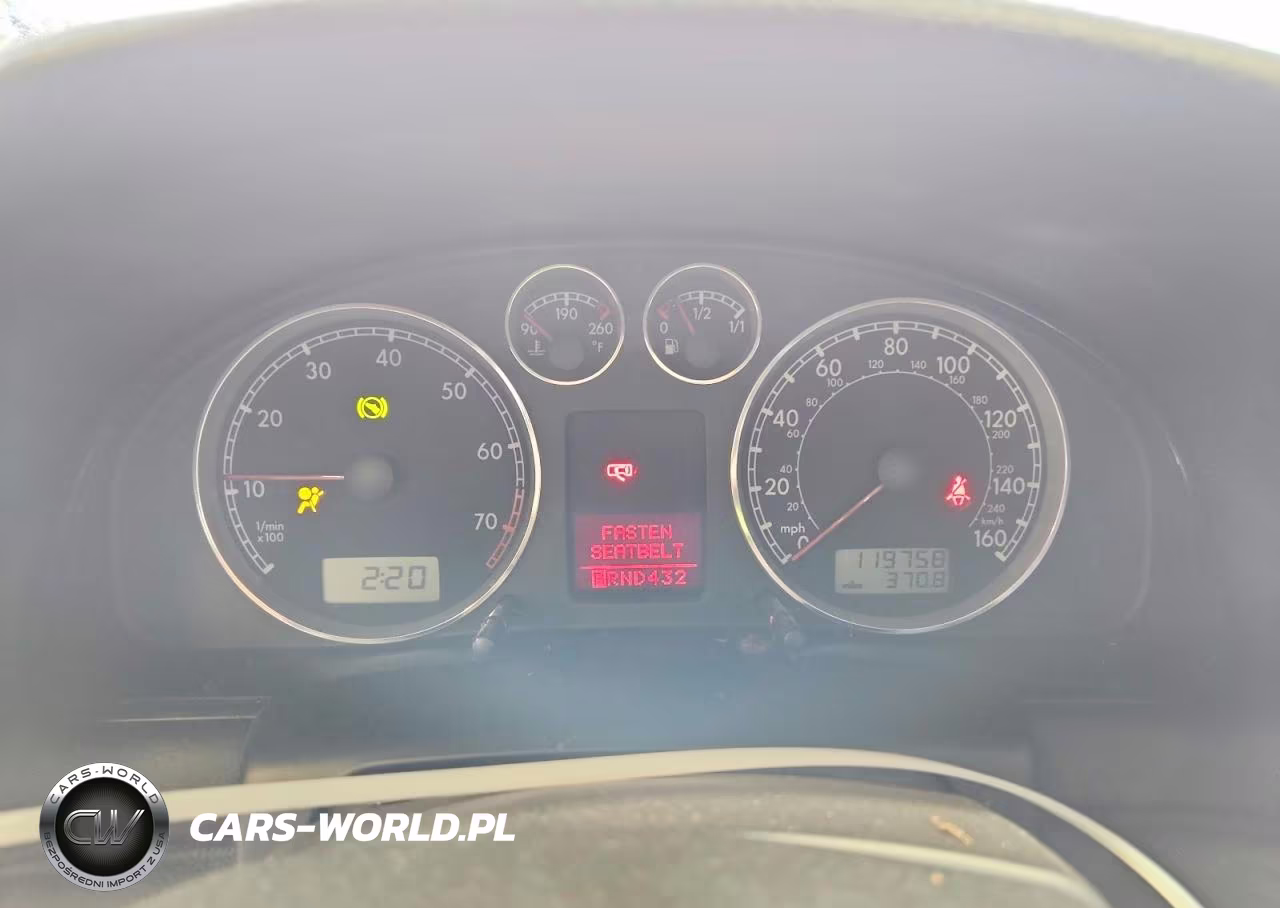 2002 Volkswagen Passat Gls VIN:WVWPD63BX2P349129 - 9