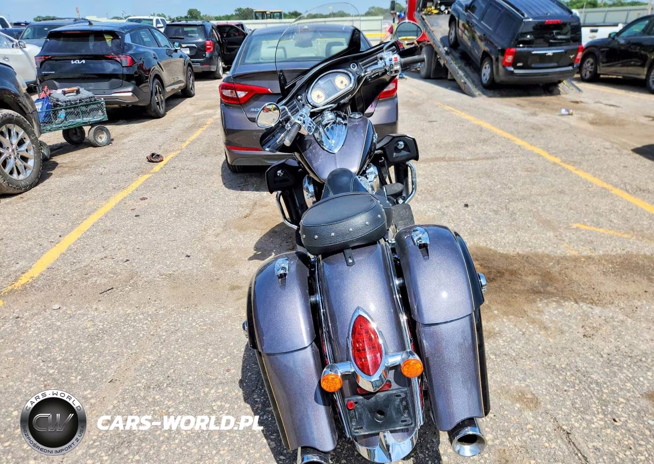 2016 Indian Roadmaster VIN:56KTRAAA0G3337173 - 4