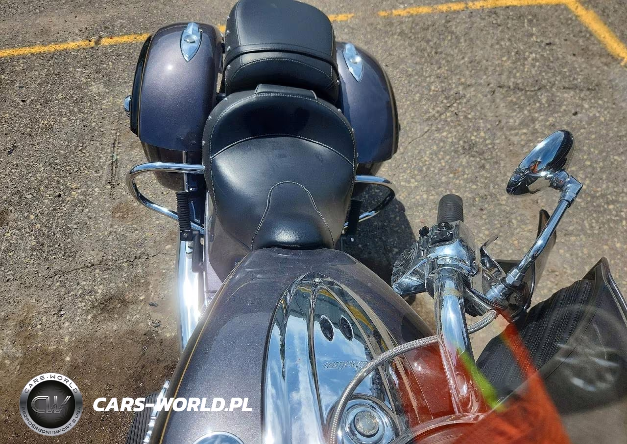 2016 Indian Roadmaster VIN:56KTRAAA0G3337173 - 5