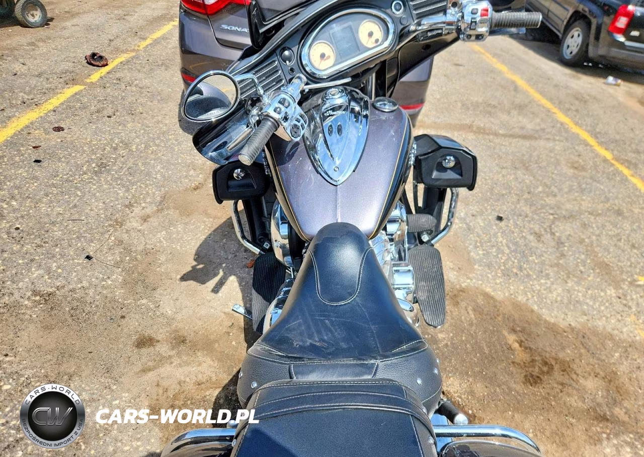 2016 Indian Roadmaster VIN:56KTRAAA0G3337173 - 6
