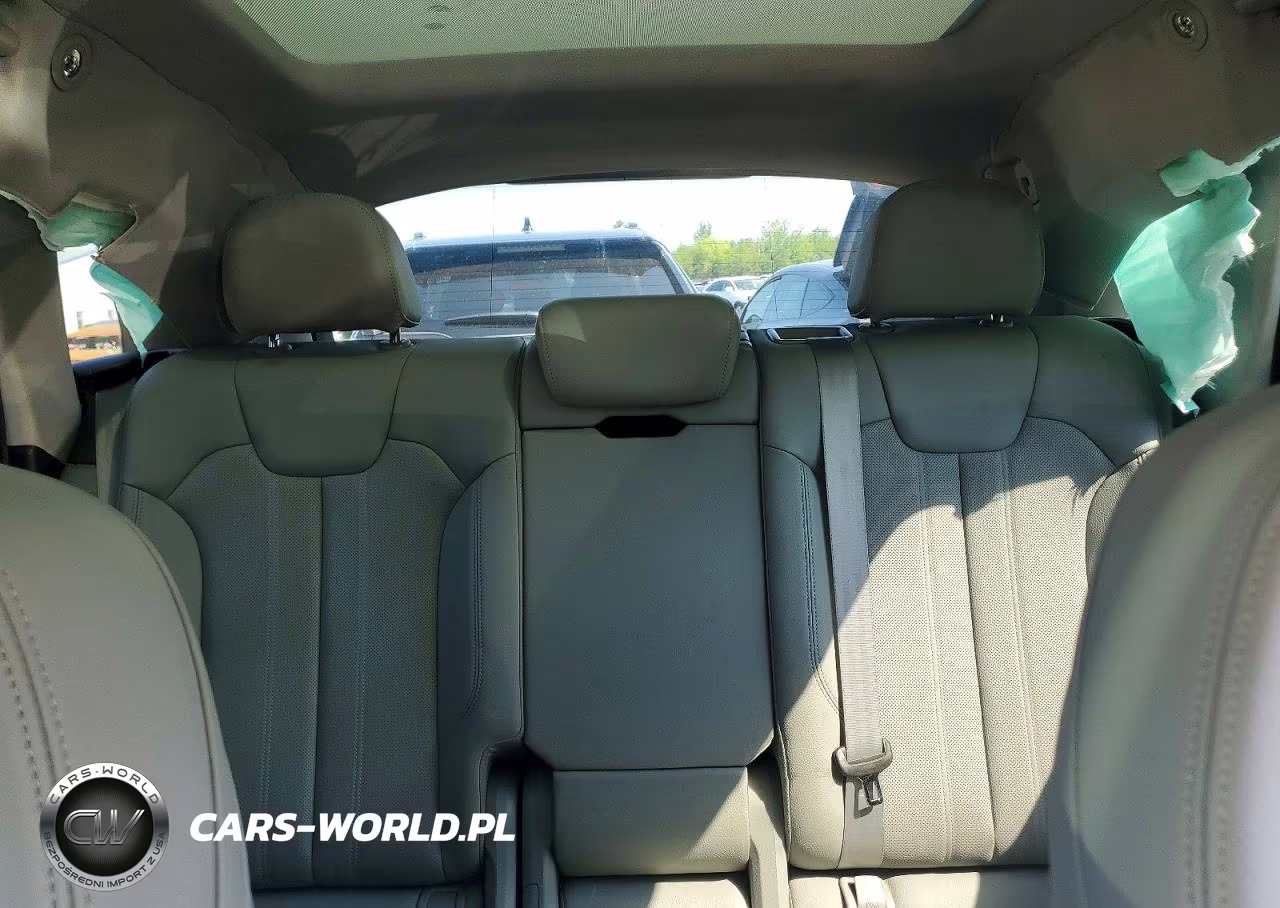 2018 Audi Q5 Premium Plus VIN:WA1BNAFY5J2241873 - 10