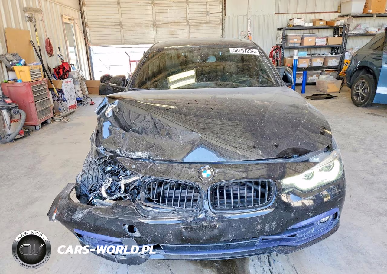 2018 BMW 330 Xi VIN:WBA8D9C50JEM32849 - 5