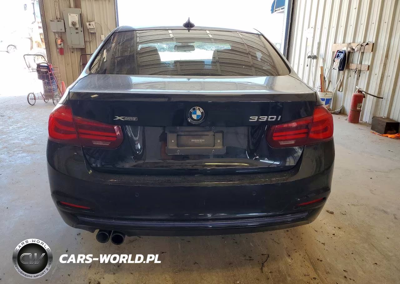 2018 BMW 330 Xi VIN:WBA8D9C50JEM32849 - 6