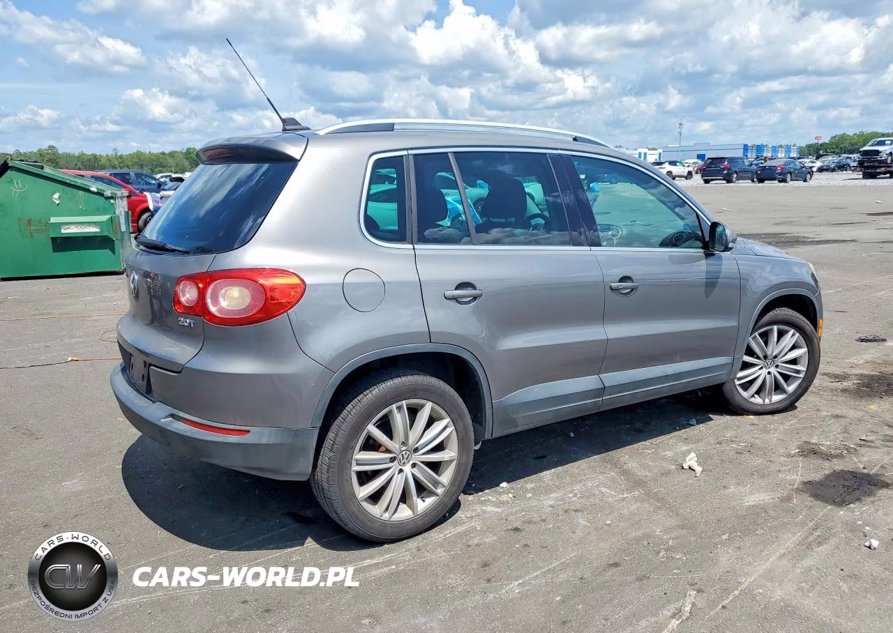 2011 Volkswagen Tiguan S VIN:WVGAV7AX5BW539106 - 3