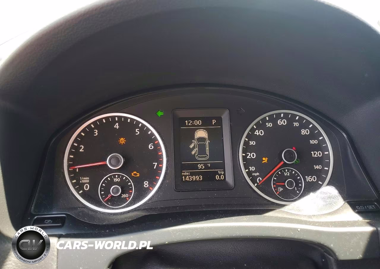 2011 Volkswagen Tiguan S VIN:WVGAV7AX5BW539106 - 9