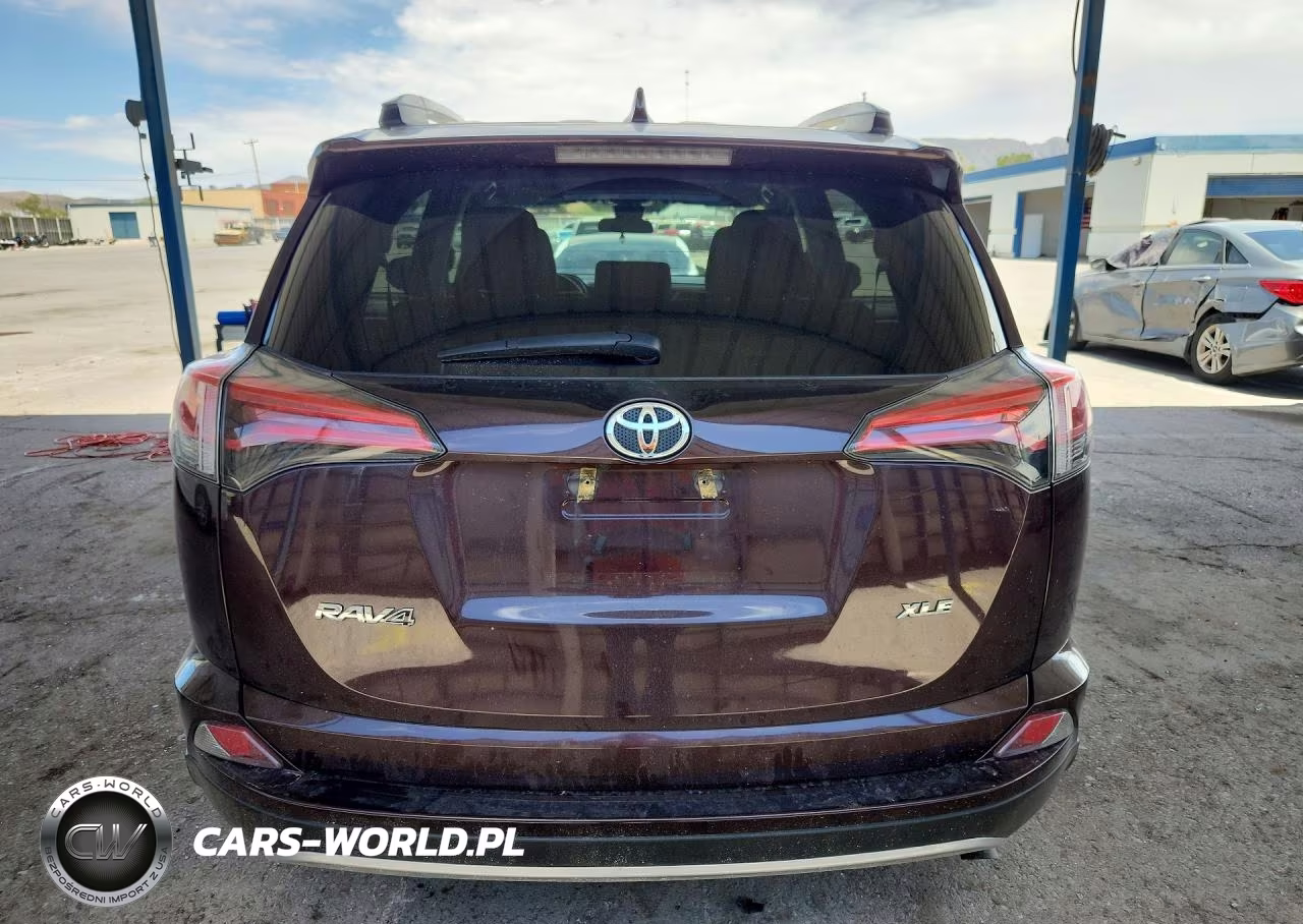2018 Toyota Rav4 Xle VIN:2T3WFREV9JW444041 - 6