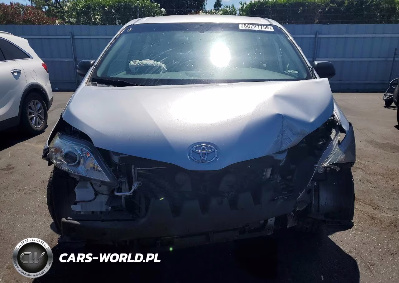 2016 Toyota Sienna L 7-Passenger VIN:5TDZK3DC3GS698201 - 5
