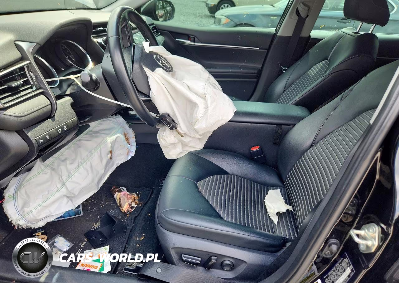 2020 Toyota Camry Se VIN:4T1G11AK3LU877057 - 7