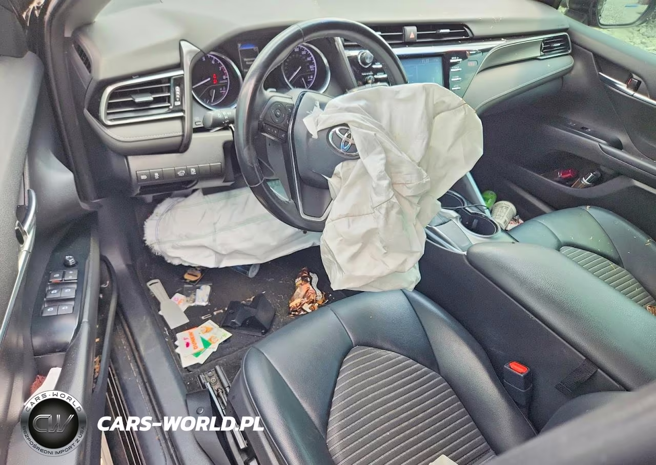 2020 Toyota Camry Se VIN:4T1G11AK3LU877057 - 8