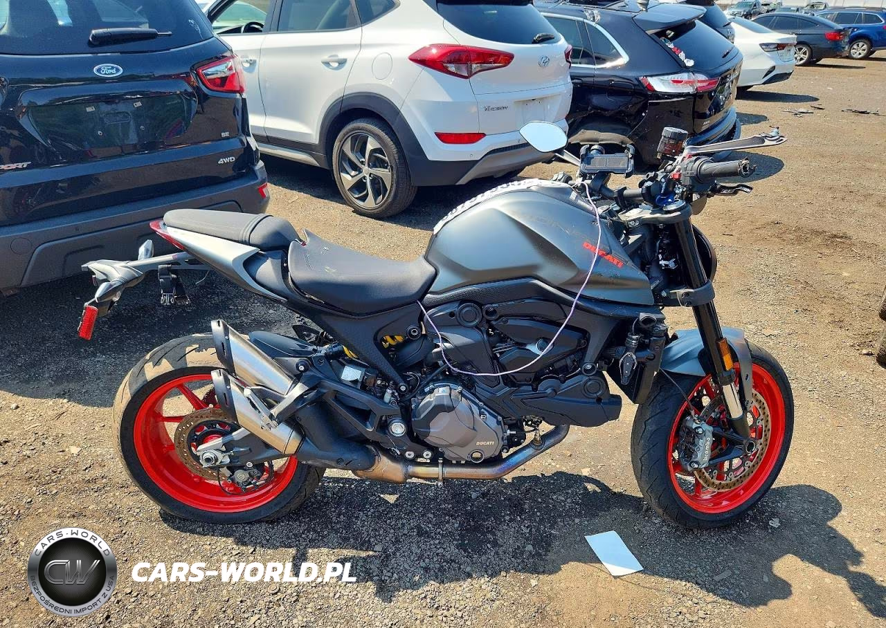 2023 Ducati Monster