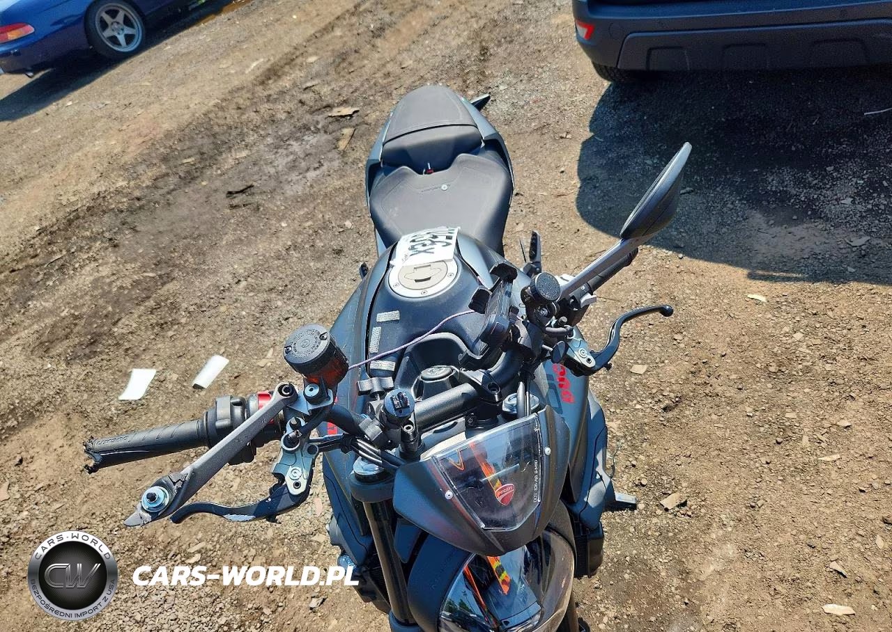2023 Ducati Monster VIN:ZDMMAMDT8PB008201 - 5