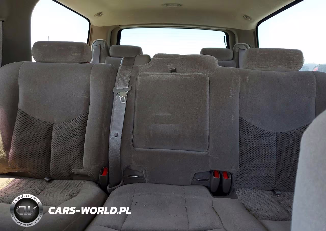 2006 Chevrolet Suburban K2500 VIN:3GNGK26G06G130705 - 10