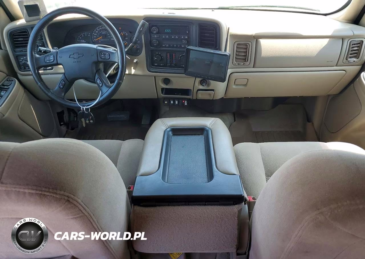 2006 Chevrolet Suburban K2500 VIN:3GNGK26G06G130705 - 8