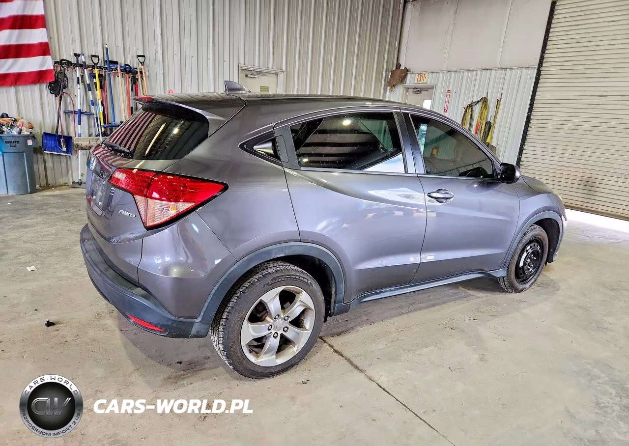 2018 Honda Hr-V Lx VIN:3CZRU6H3XJM710609 - 3