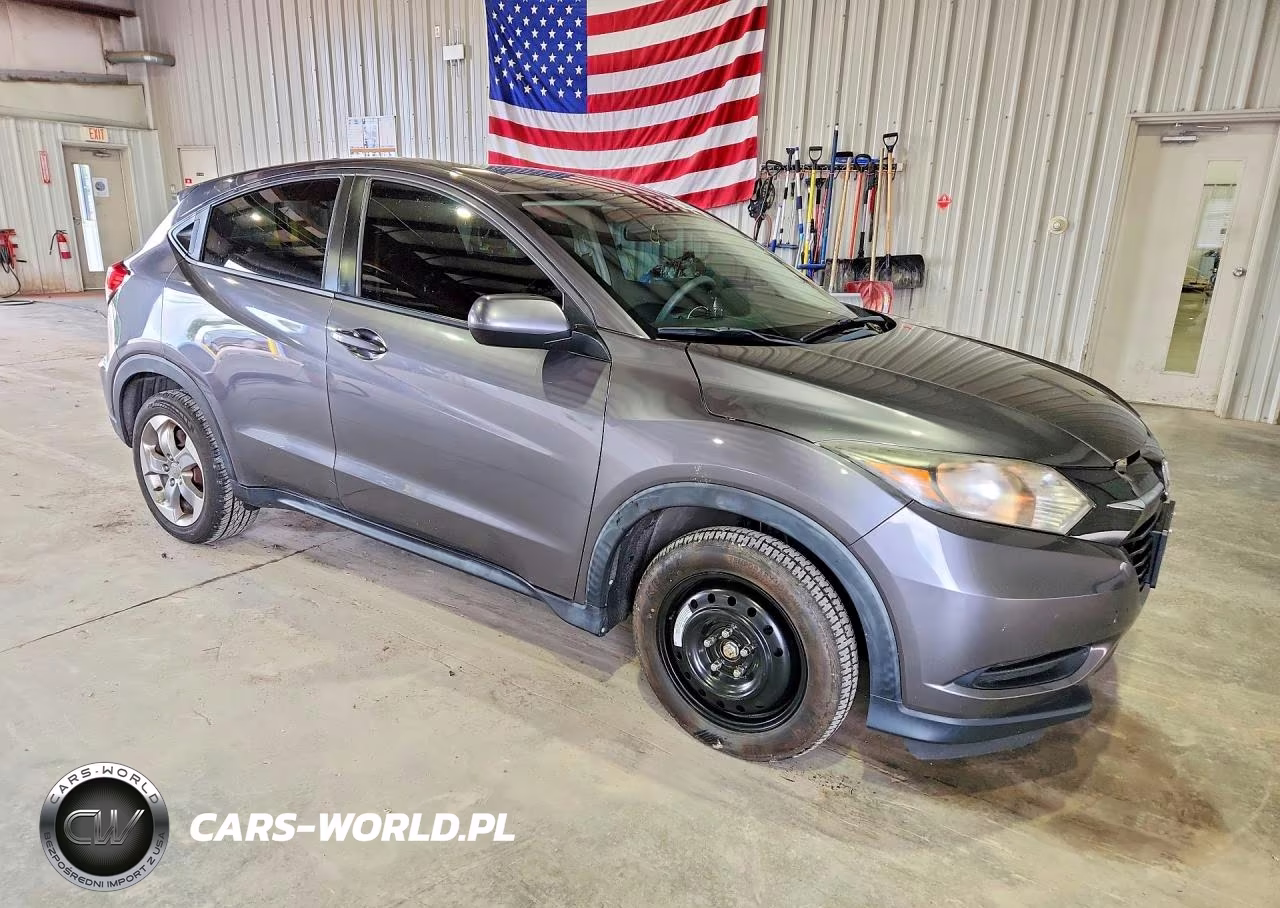 2018 Honda Hr-V Lx VIN:3CZRU6H3XJM710609 - 4
