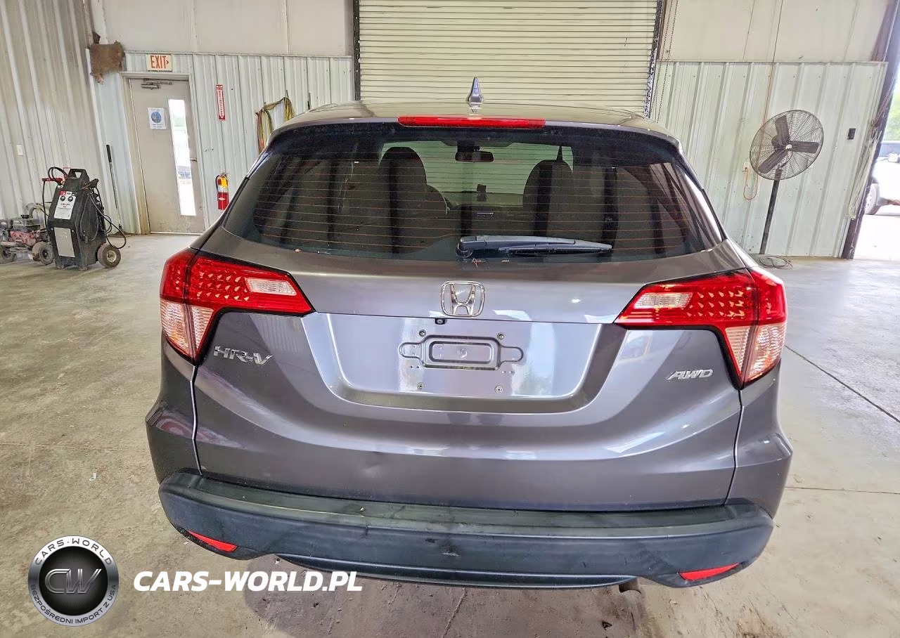 2018 Honda Hr-V Lx VIN:3CZRU6H3XJM710609 - 6