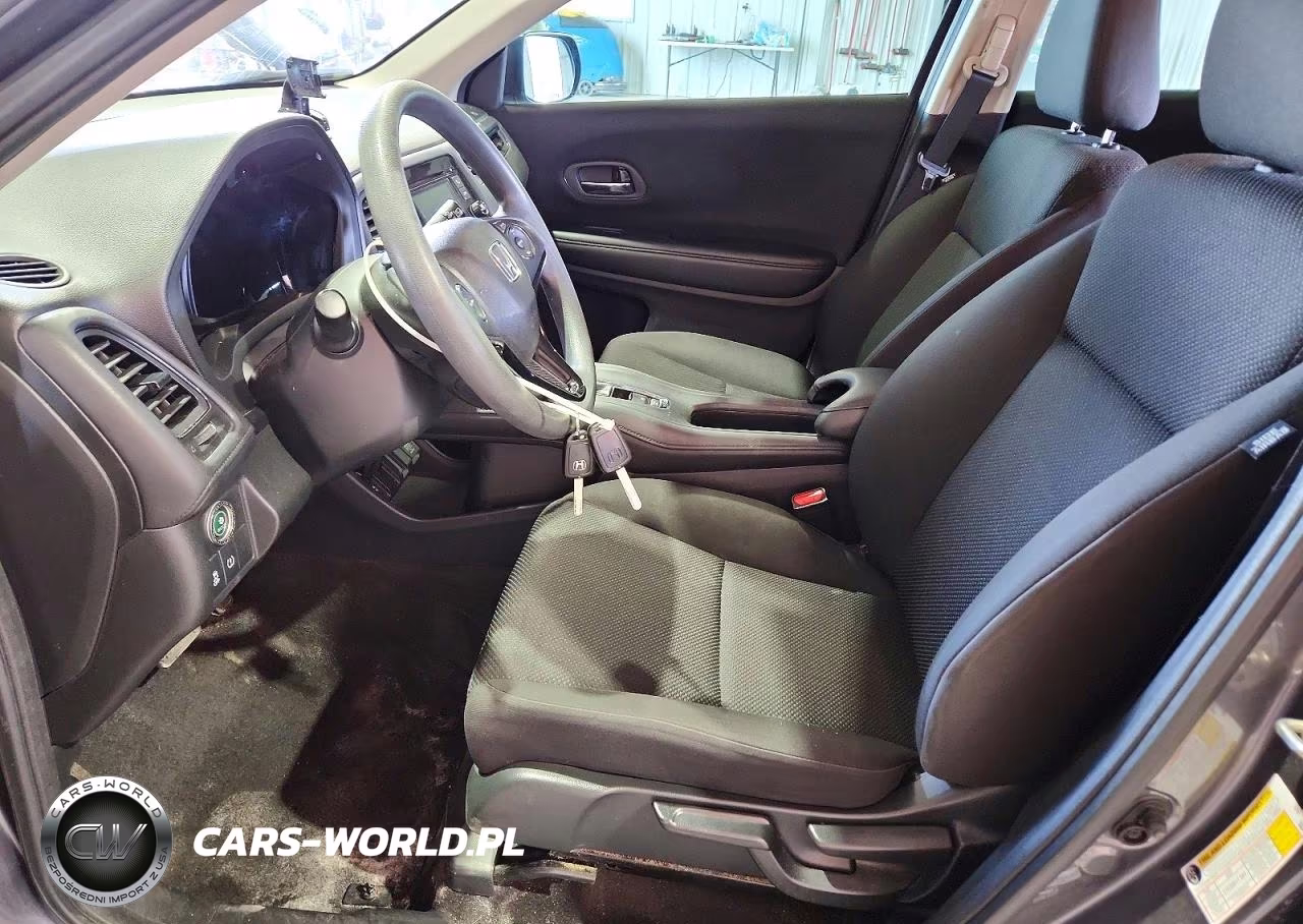 2018 Honda Hr-V Lx VIN:3CZRU6H3XJM710609 - 7