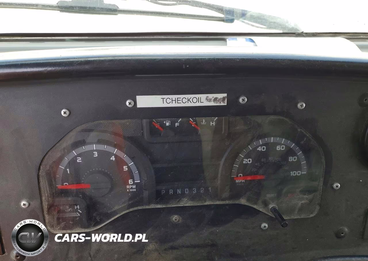 2012 Ford Econoline E350 Super Duty Stripped Chass VIN:1FC3E3KL1CDB31071 - 9