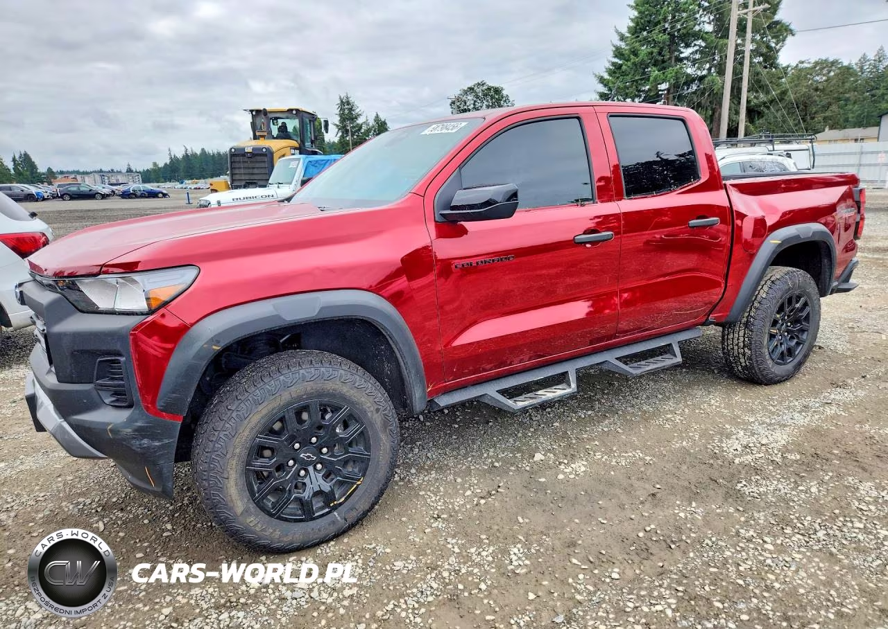 2024 Chevrolet Colorado Trail Boss – zdjęcie 1 z 12